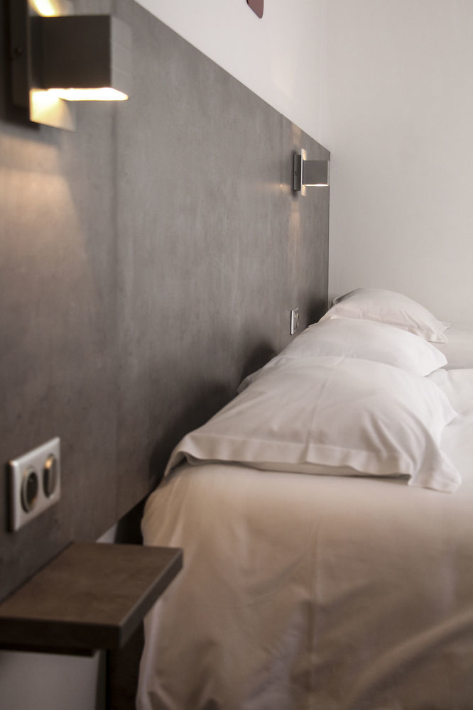 Hotel H24 3*